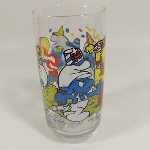 Handy Smurf Drinking Glass 1983 Peyo Wallace Berrie  Co 6"